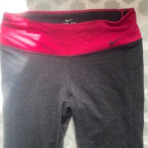 Nike crop dri fit legging